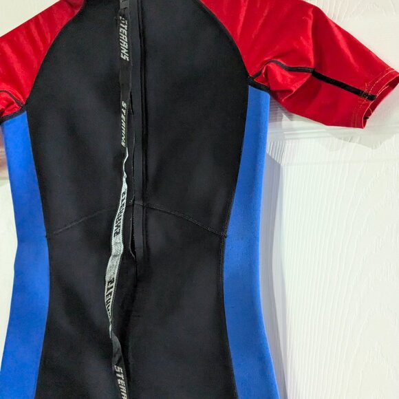 Stearns Youth Shortie Wetsuit, Neoprene Nylon, Black Blue Red, Size Medium, Warm - Picture 10 of 16